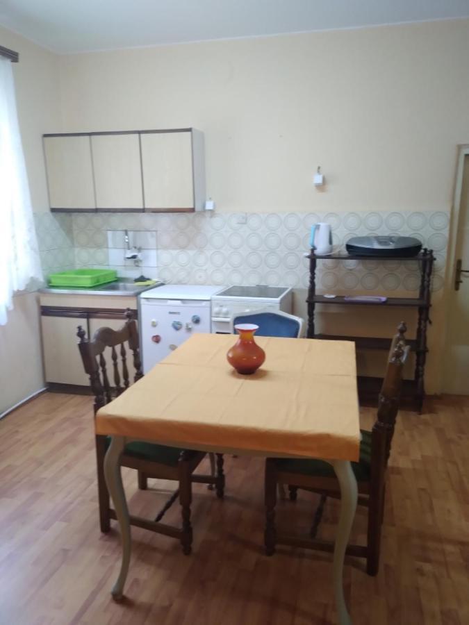 Hostel Bata Apartman Kanjiža 외부 사진